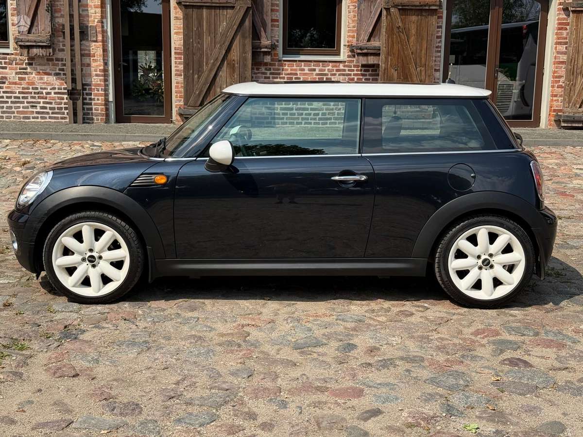Mini Cooper, 1.6 l., coupe