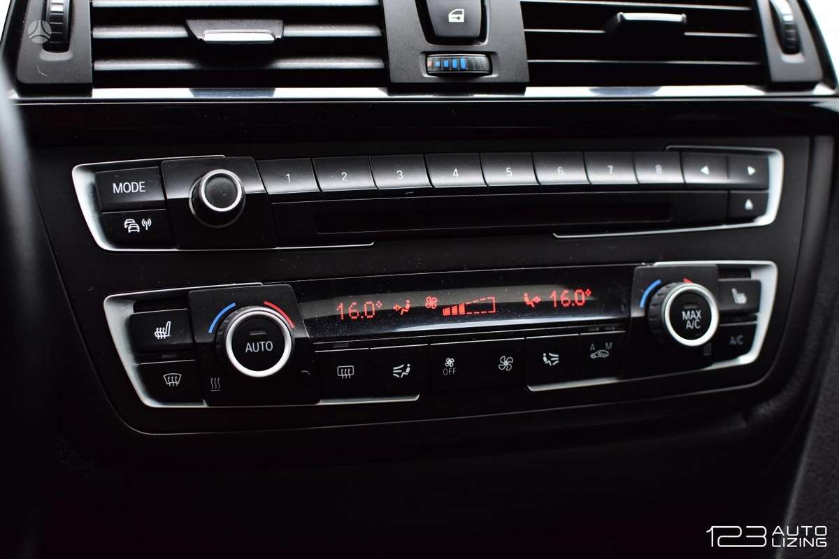 BMW 320, 2.0 l., Седан