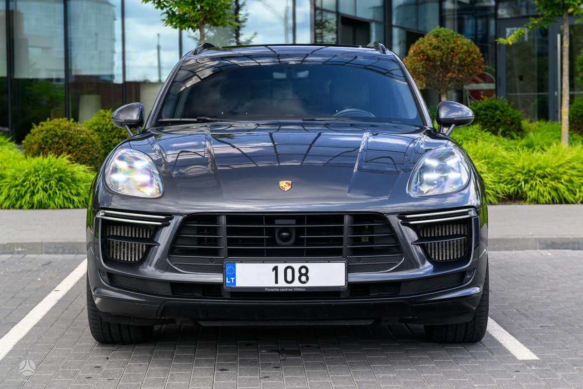 Porsche Macan - 3