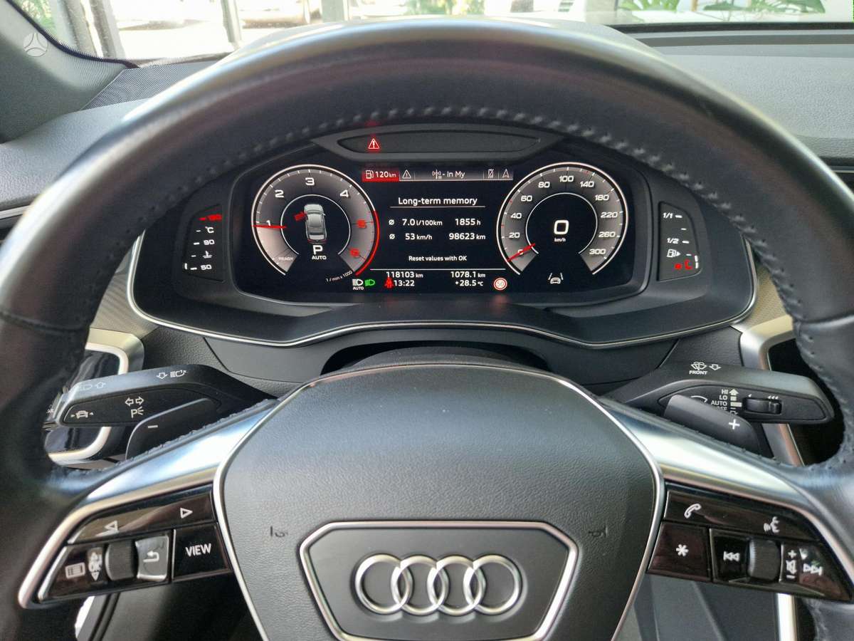 Audi A6, 3.0 l., Седан