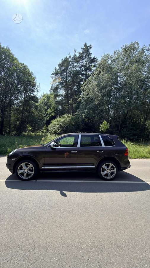 Porsche Cayenne - 3