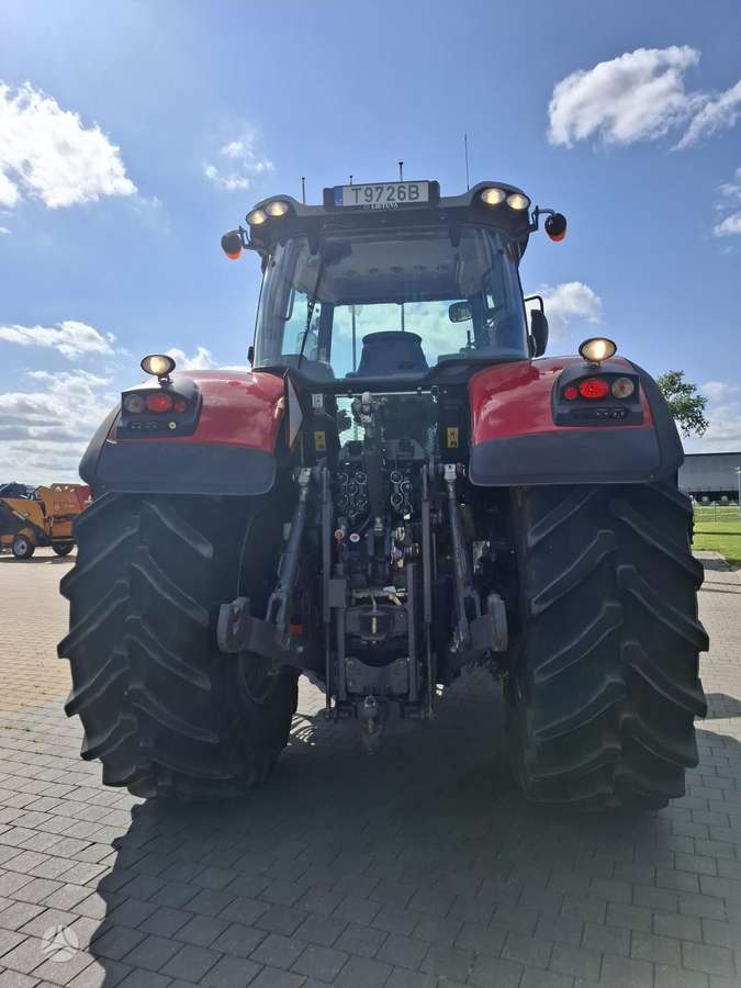 Massey Ferguson 8690, tractors