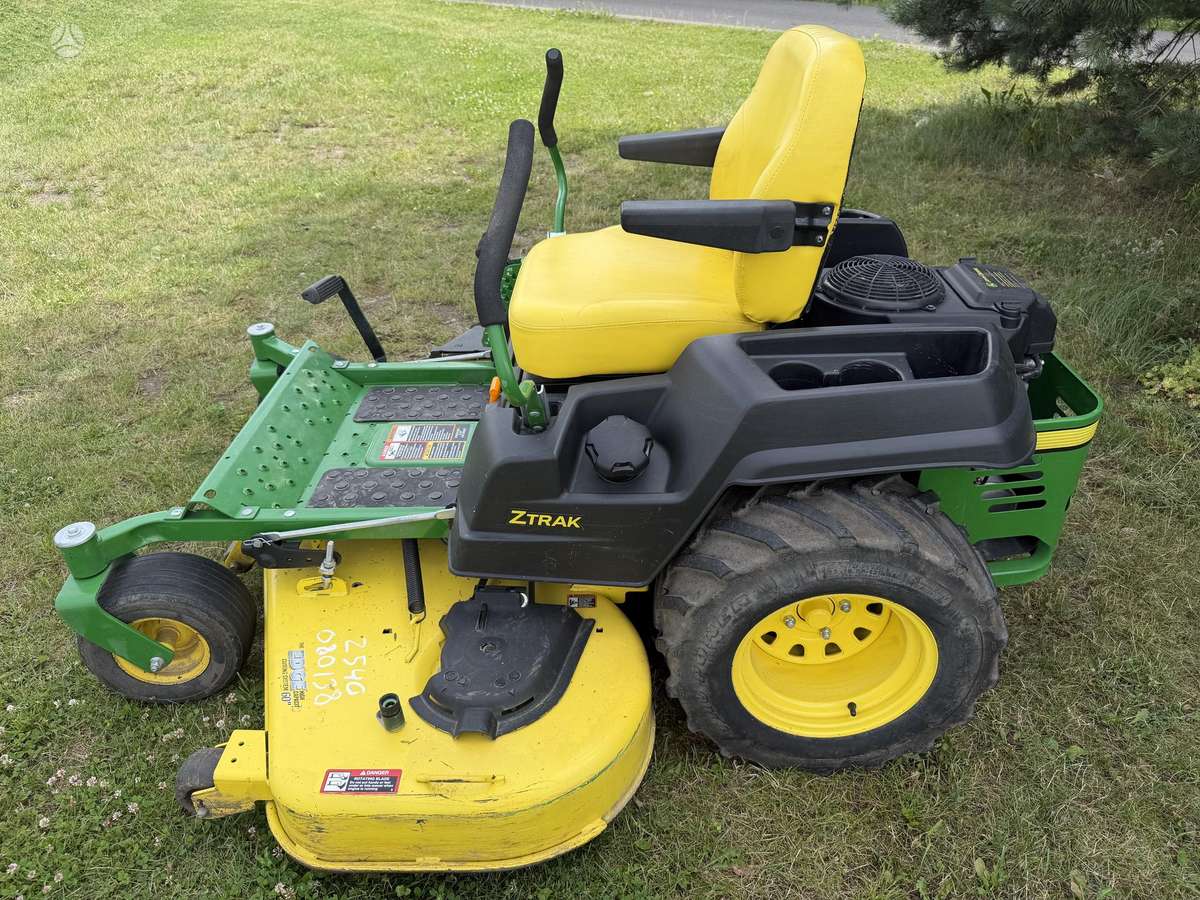 John Deere Z540r, garden tractors