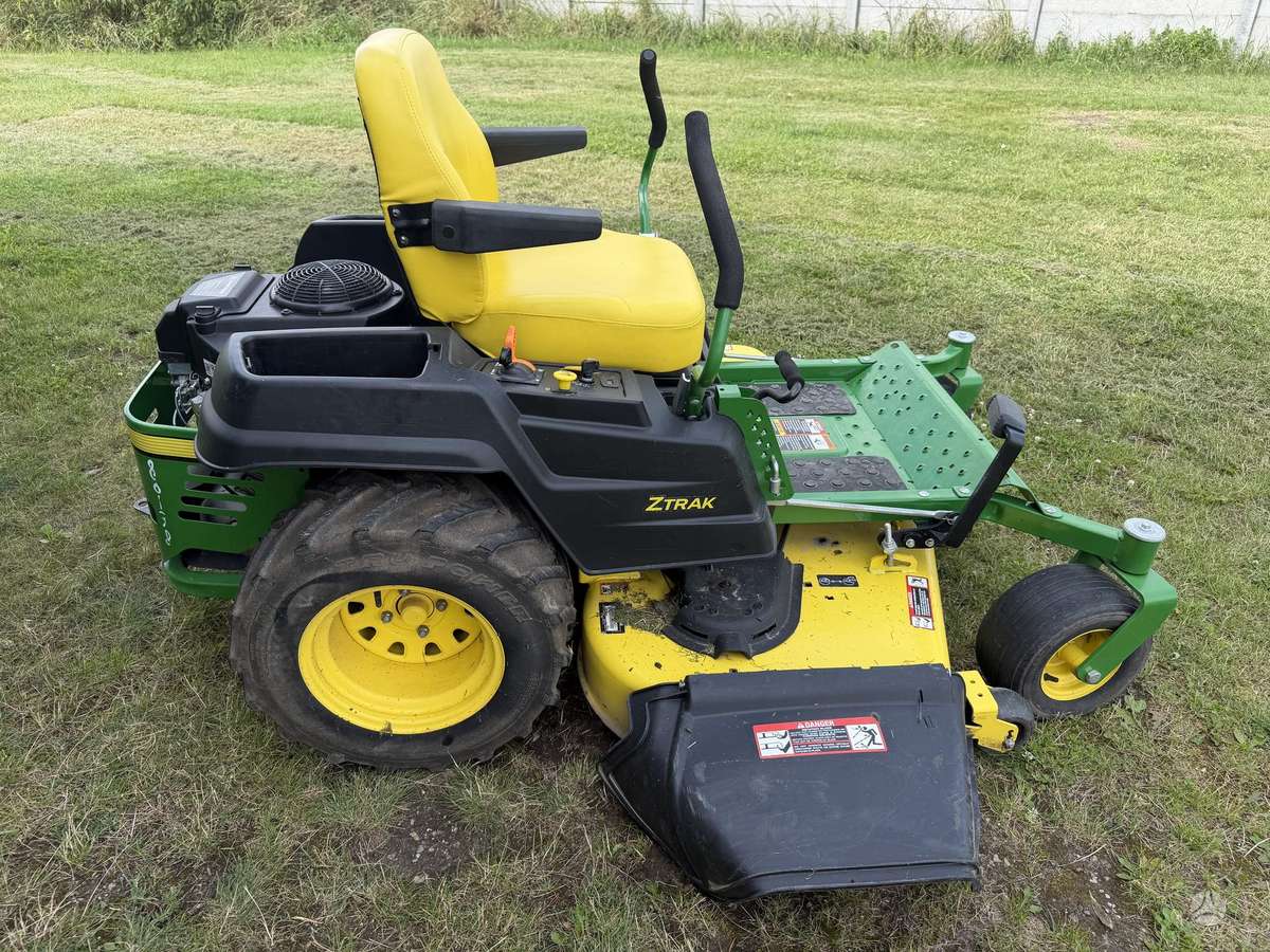 John Deere Z540r, garden tractors