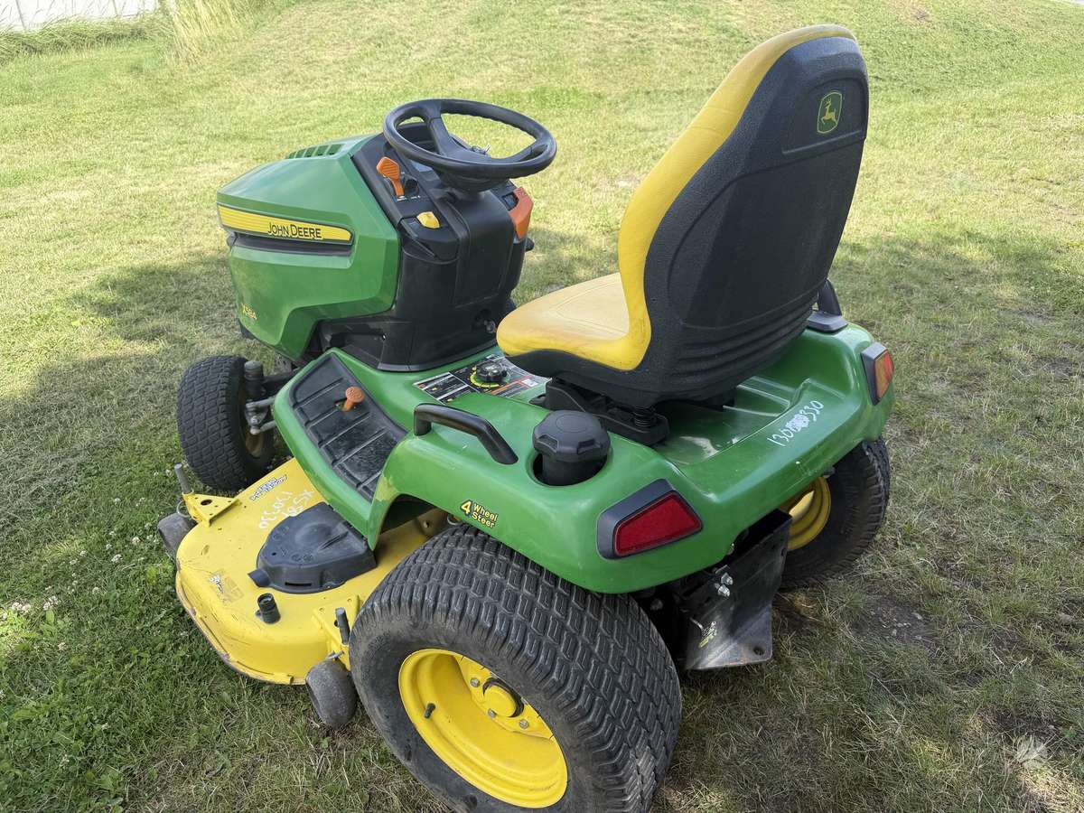 John Deere X584, sodo traktoriai