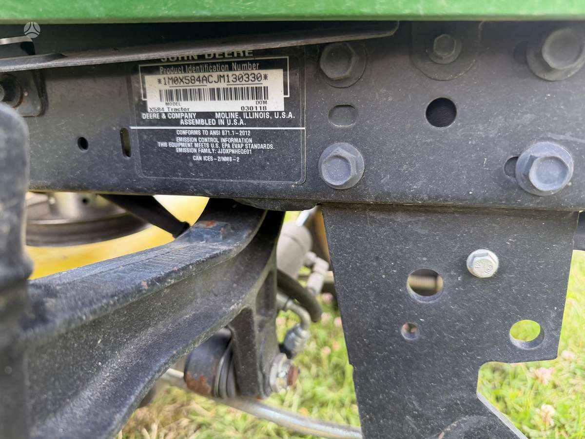 John Deere X584, sodo traktoriai