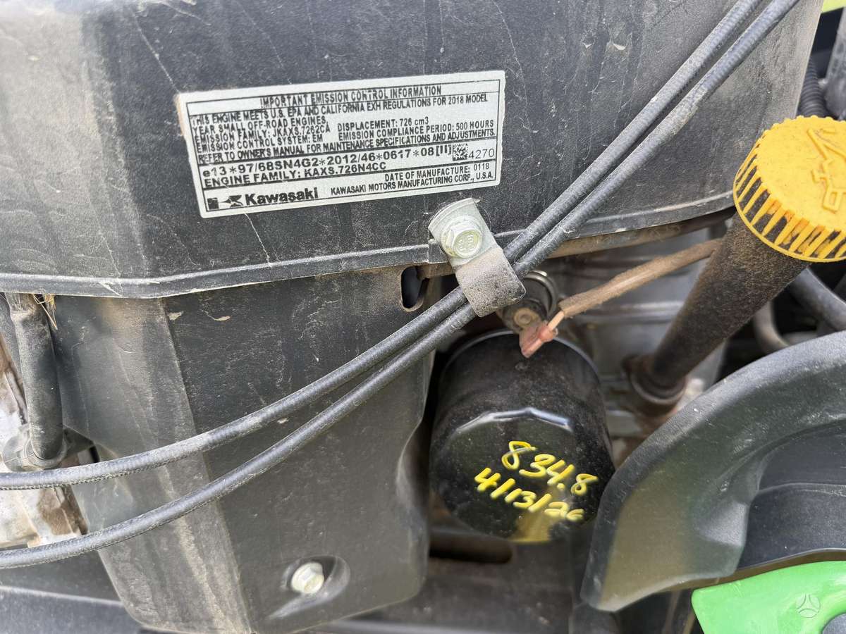 John Deere X584, садовые тракторы
