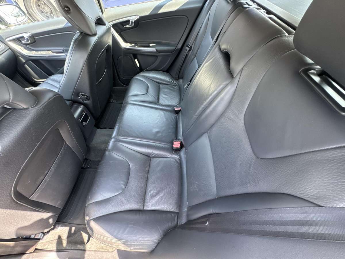 Volvo V60, 2.0 l., Универсал