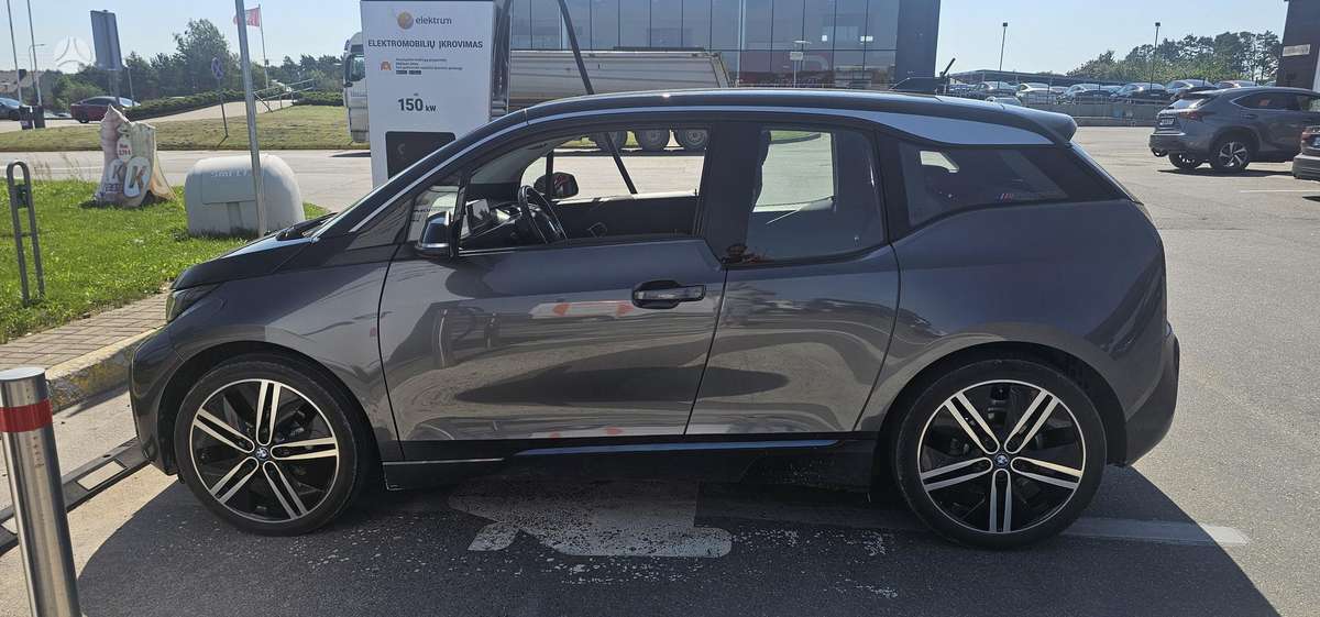 BMW i3, 42 kWh, hatchback