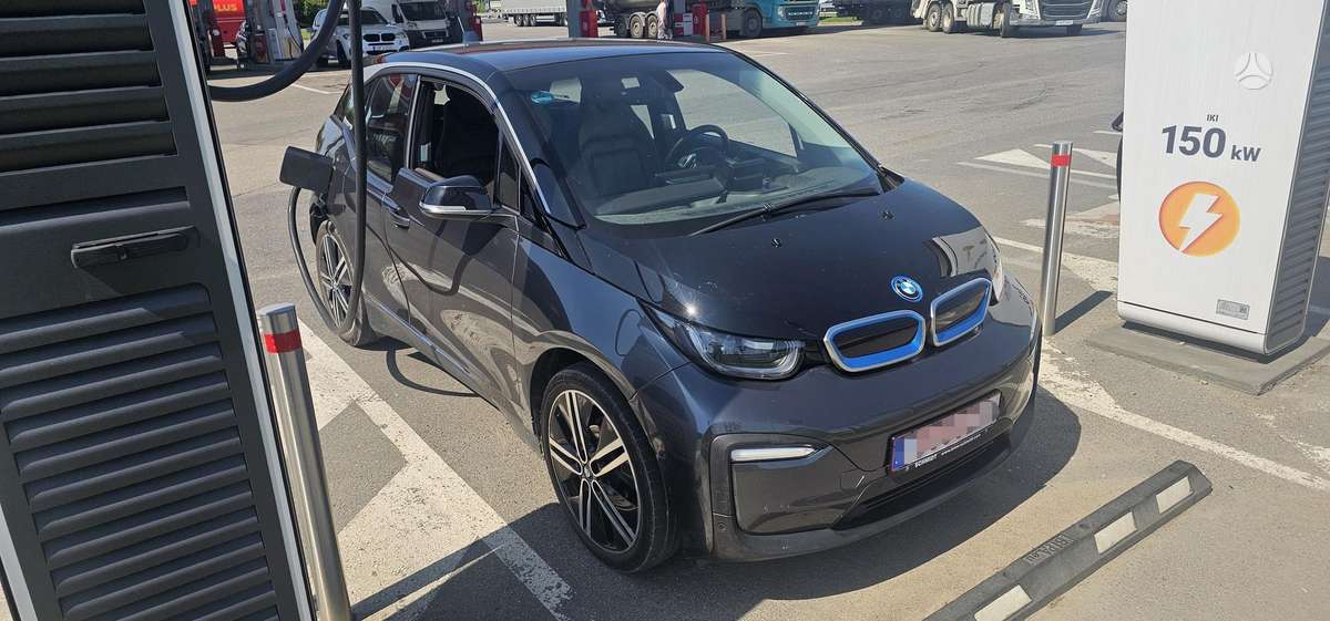 BMW i3, 42 kWh, hatchback