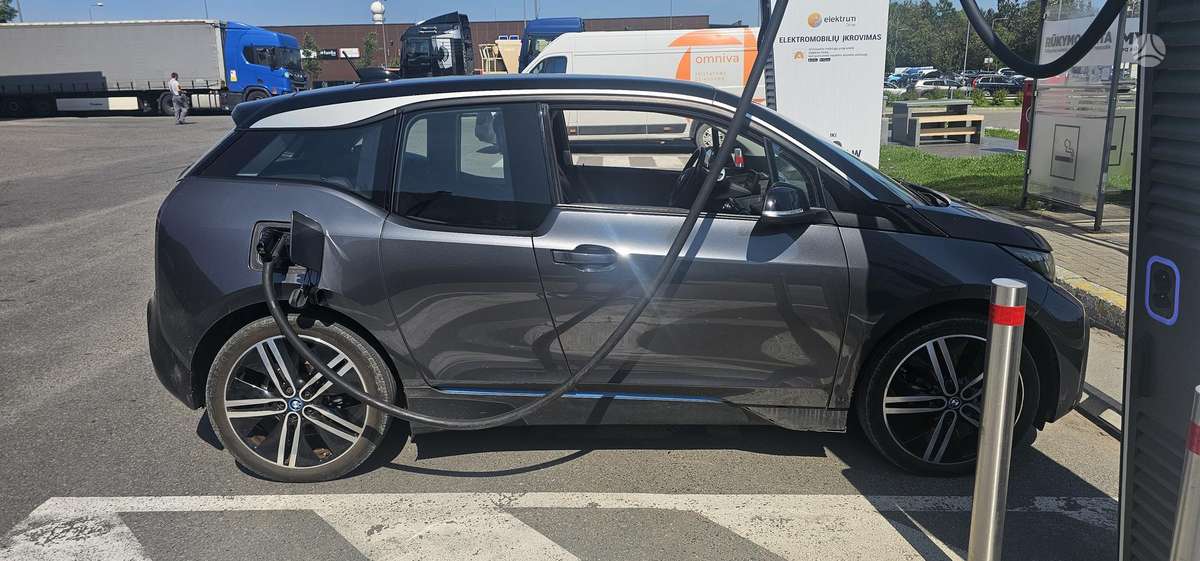 BMW i3, 42 kWh, hatchback