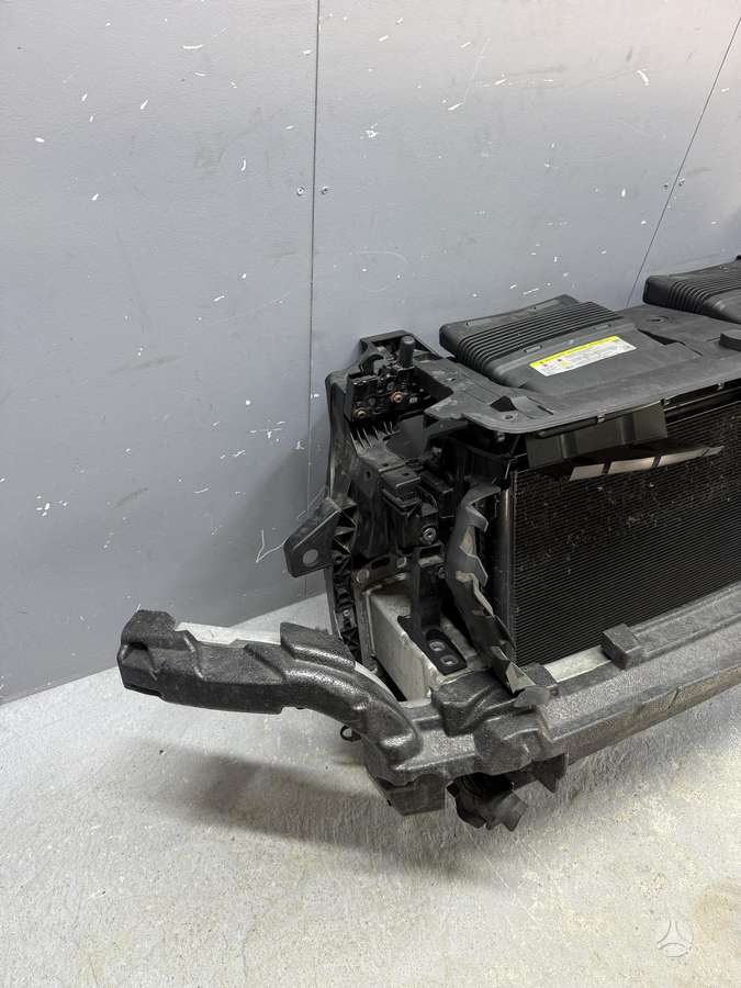 Audi Q7 3 0 dyzelis