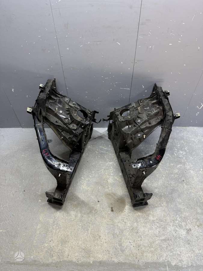 Audi Q7 Q7 q8 tuareg