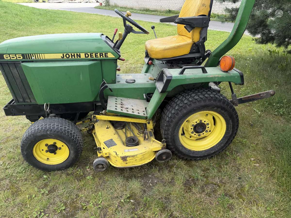 John Deere 655, garden tractors