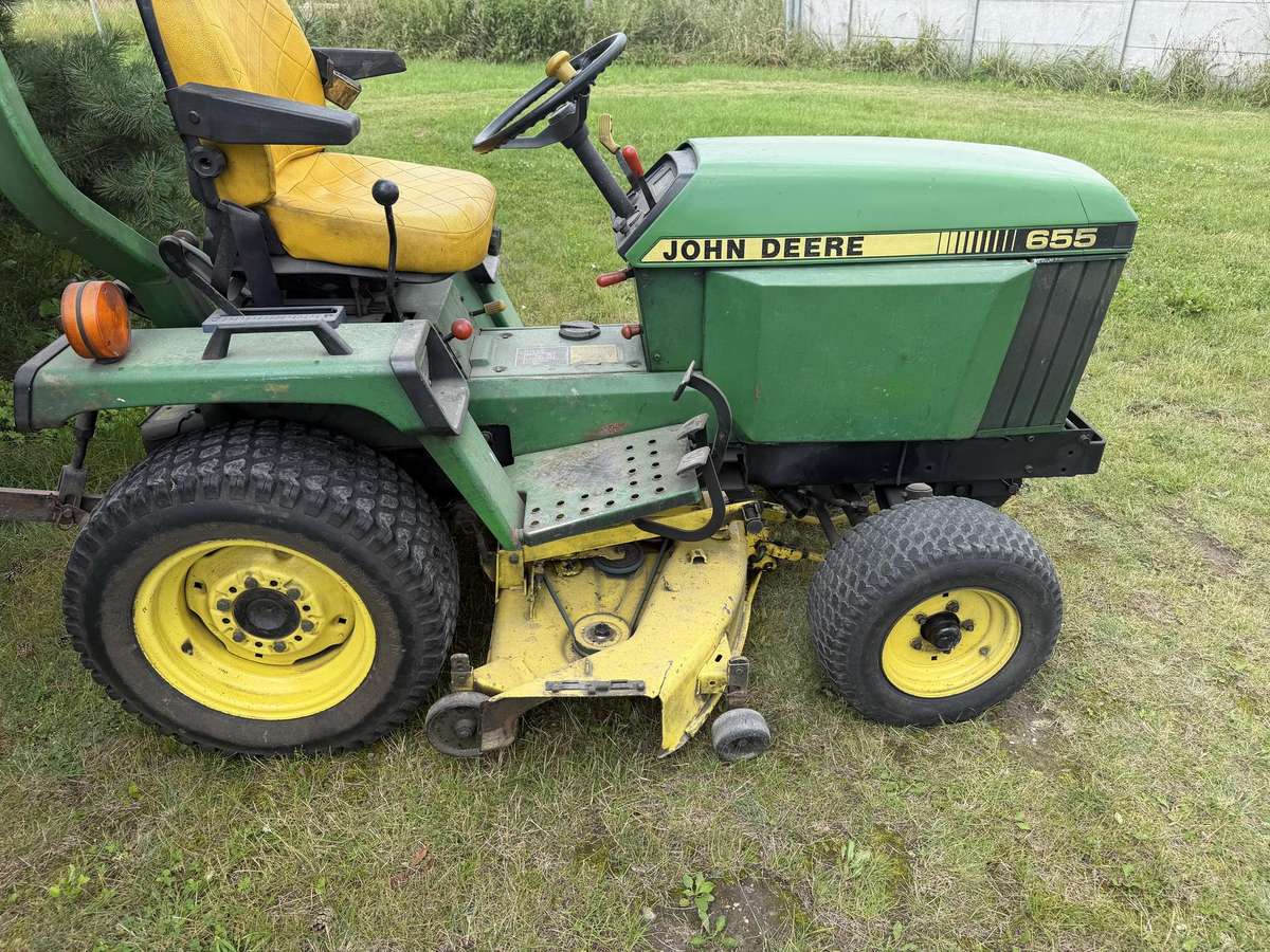 John Deere 655, garden tractors
