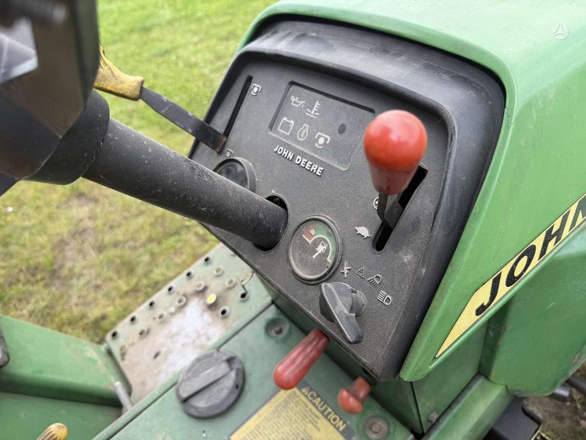 John Deere 655, garden tractors