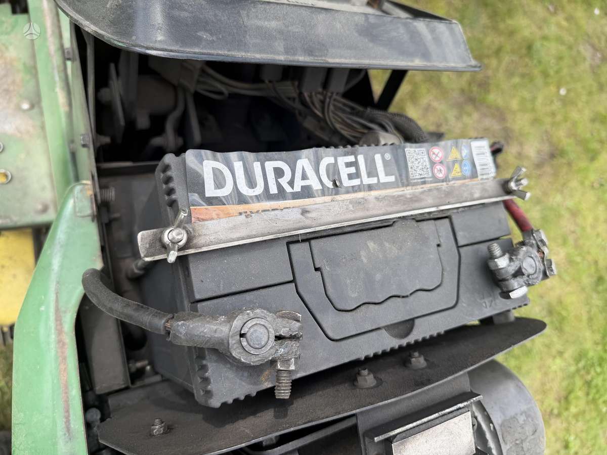 John Deere 655, garden tractors