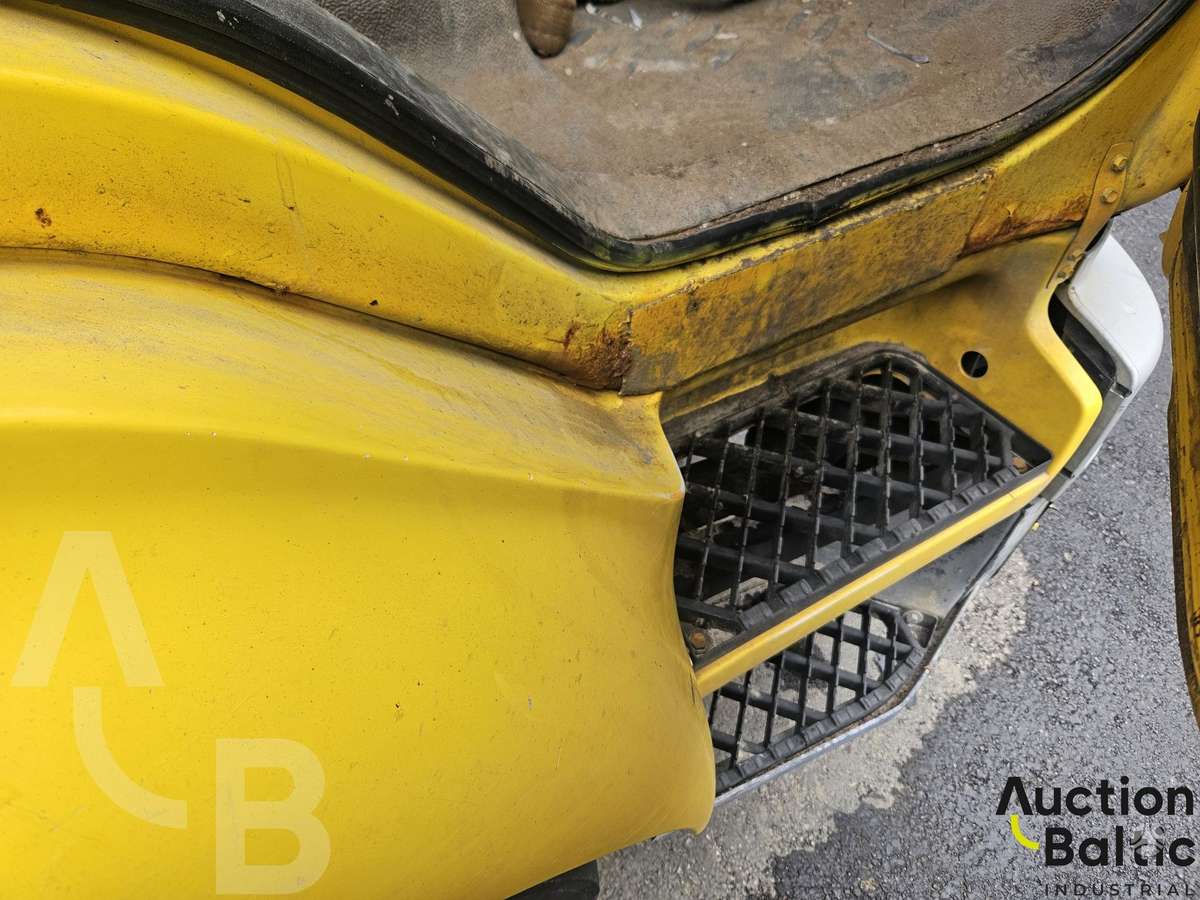 Renault Midlum, dumpers with crane