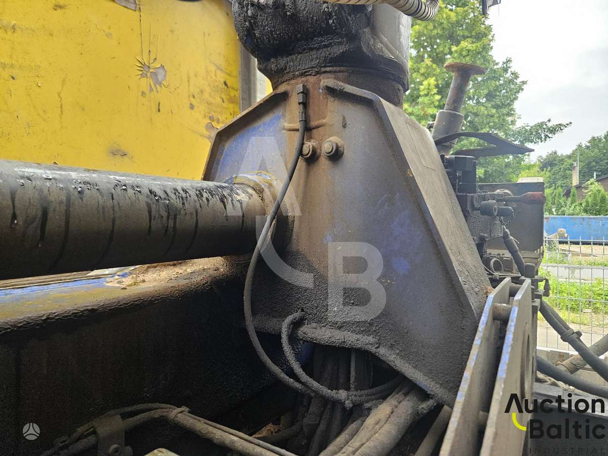 Renault Midlum, dumpers with crane