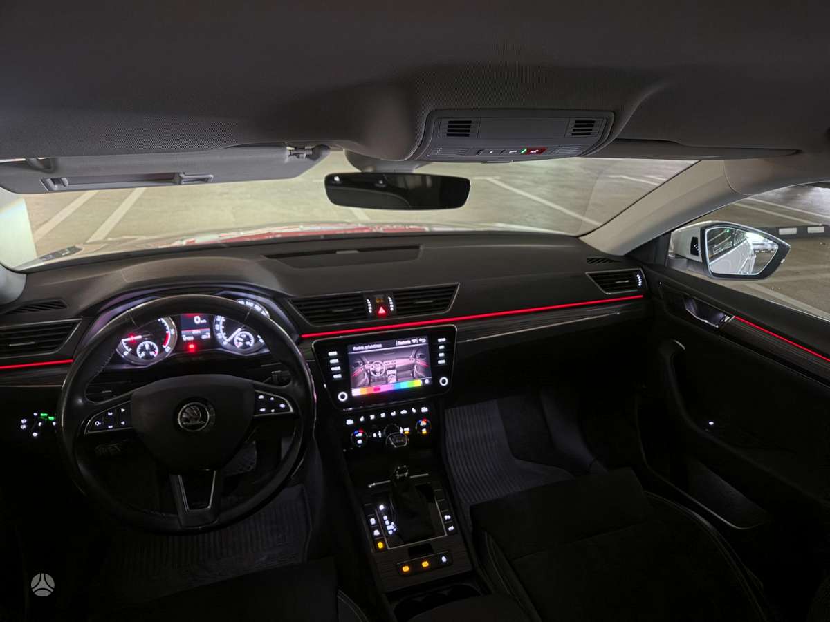 Skoda Superb, 2.0 l., Универсал