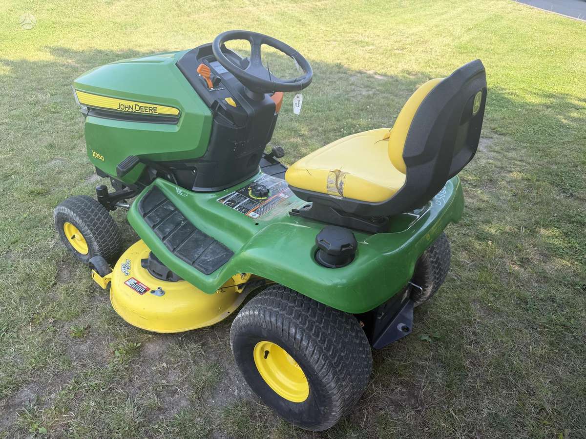 John Deere X350, садовые тракторы