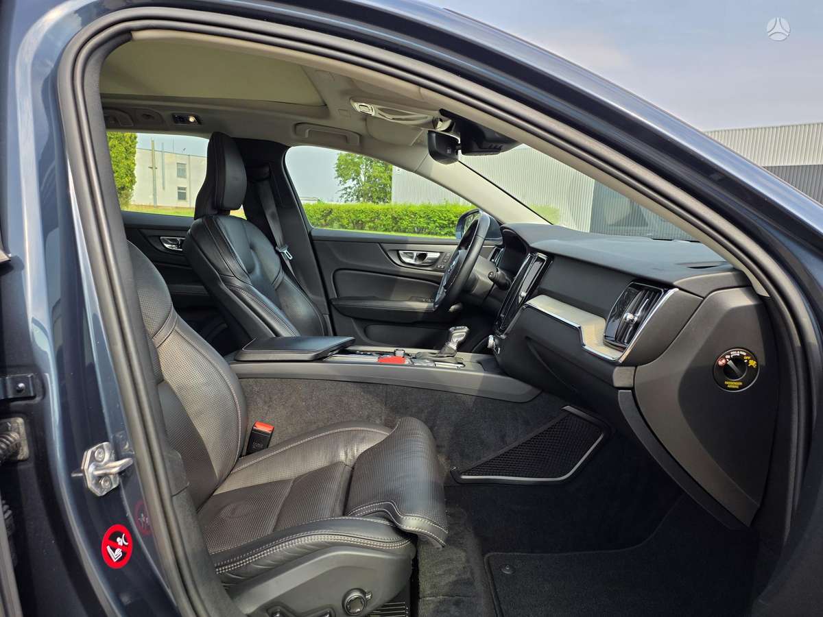 Volvo V60, 2.0 l., Универсал