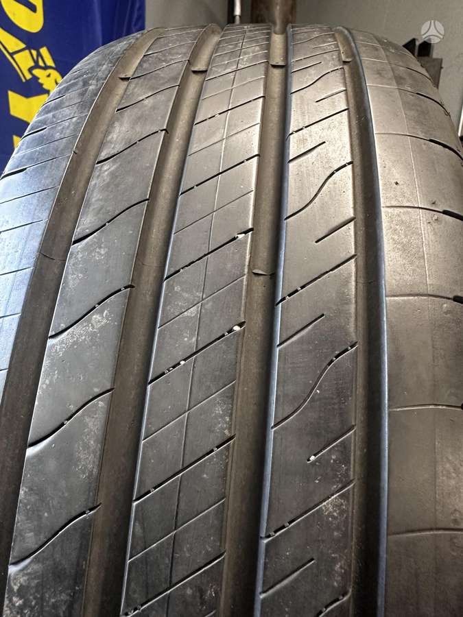 Goodyear Performance 2, summer 215/60 R16
