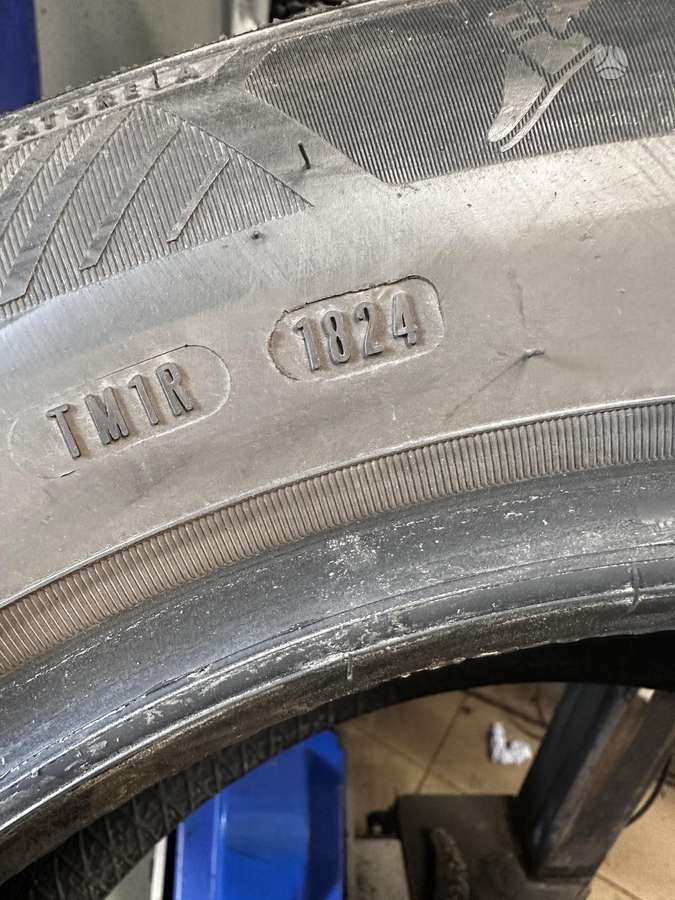 Goodyear Performance 2, vasarinės 215/60 R16