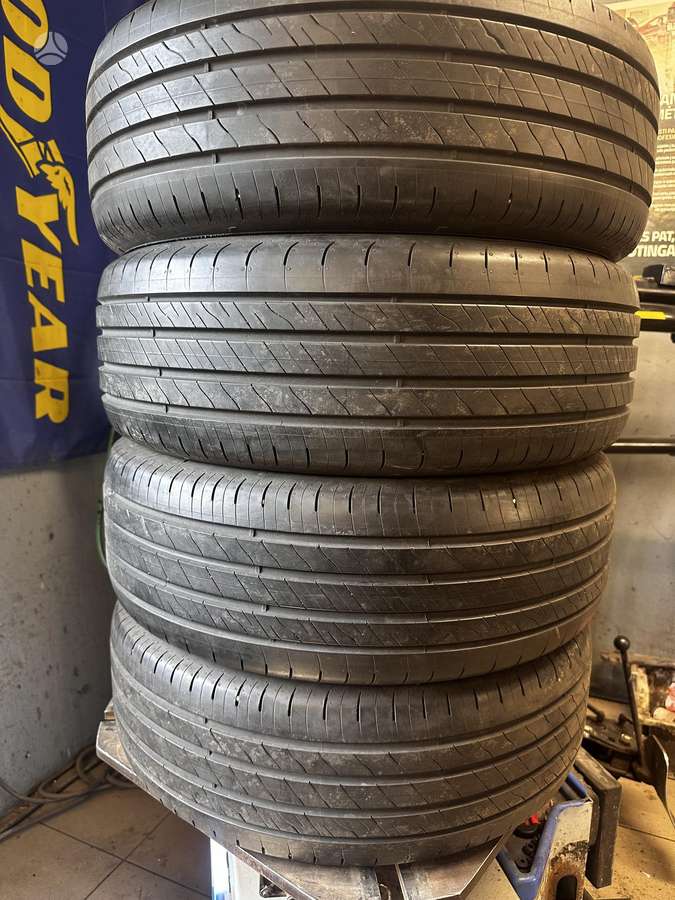 Goodyear Performance 2, summer 215/60 R16