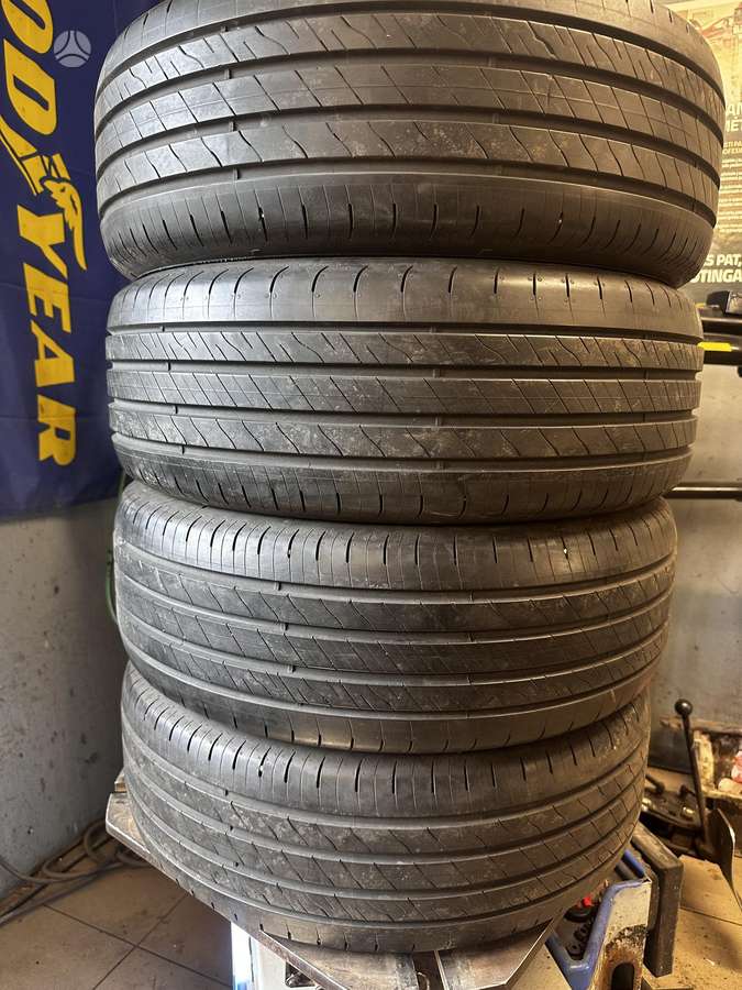Goodyear Performance 2, vasarinės 215/60 R16