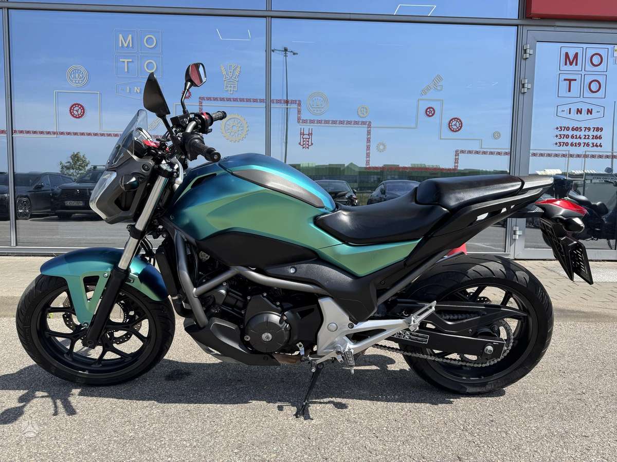 Honda NC 700cc, street / classic