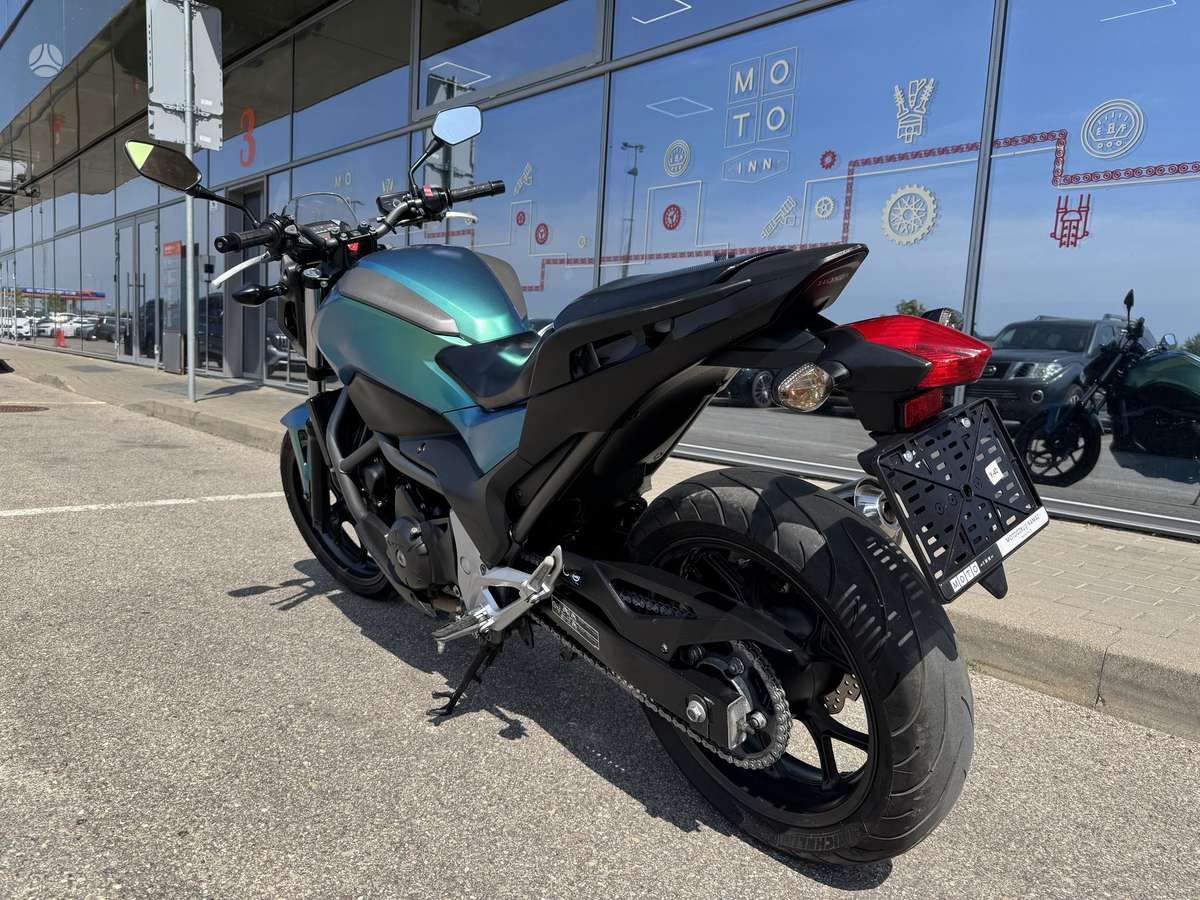 Honda NC 700cc, street / classic