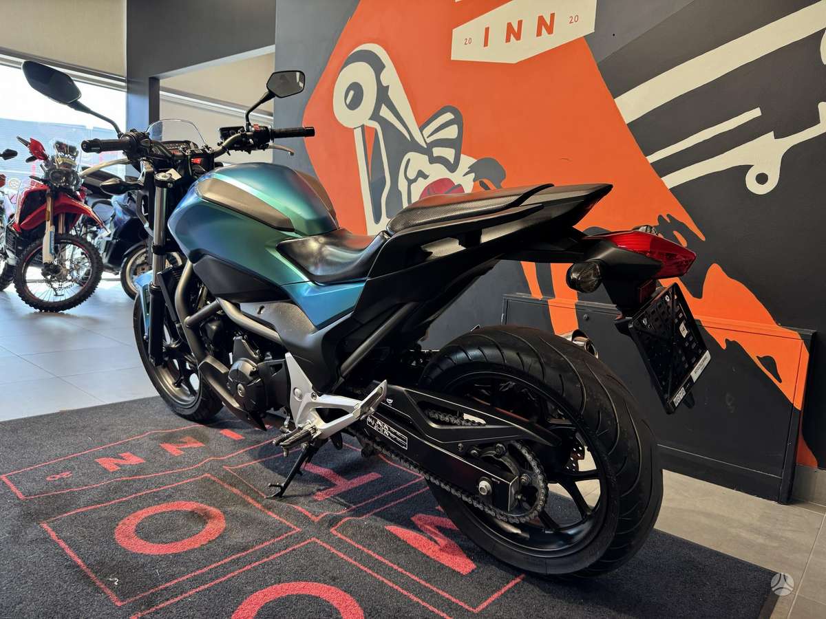 Honda NC 700cc, street / classic