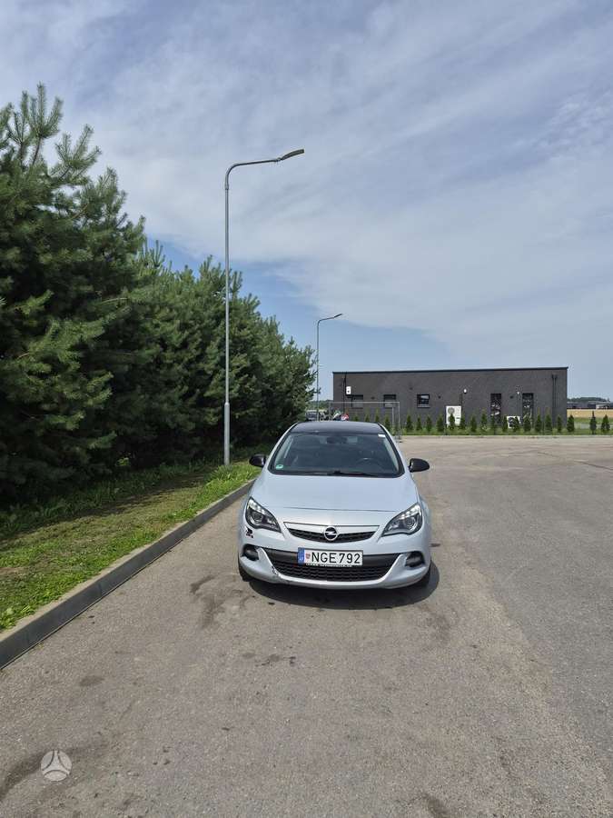 Opel Astra, 1.4 l., hatchback