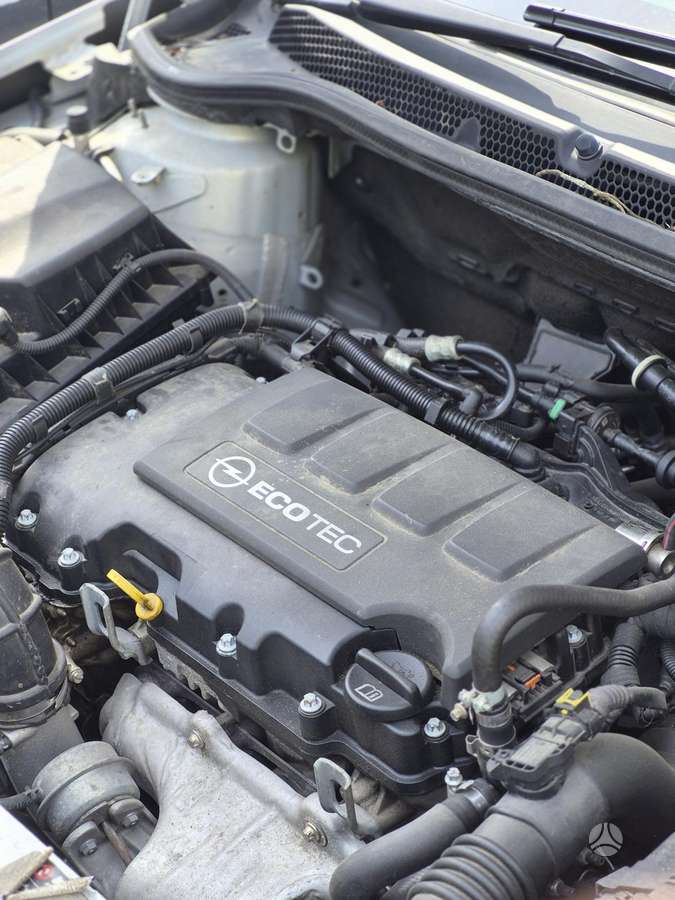 Opel Astra, 1.4 l., hatchback