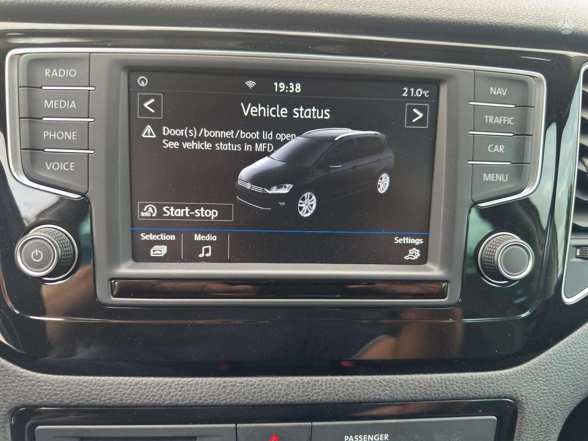 Volkswagen Golf Sportsvan - 8