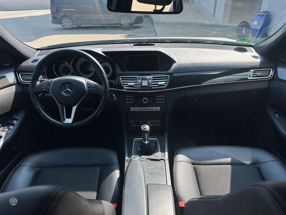 Mercedes-Benz E220, 2.1 l., Универсал