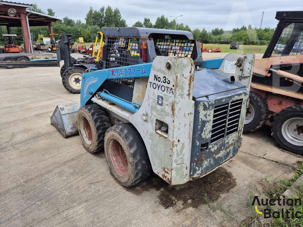 -Kita- Toyota 4 SDK 8, mini loaders