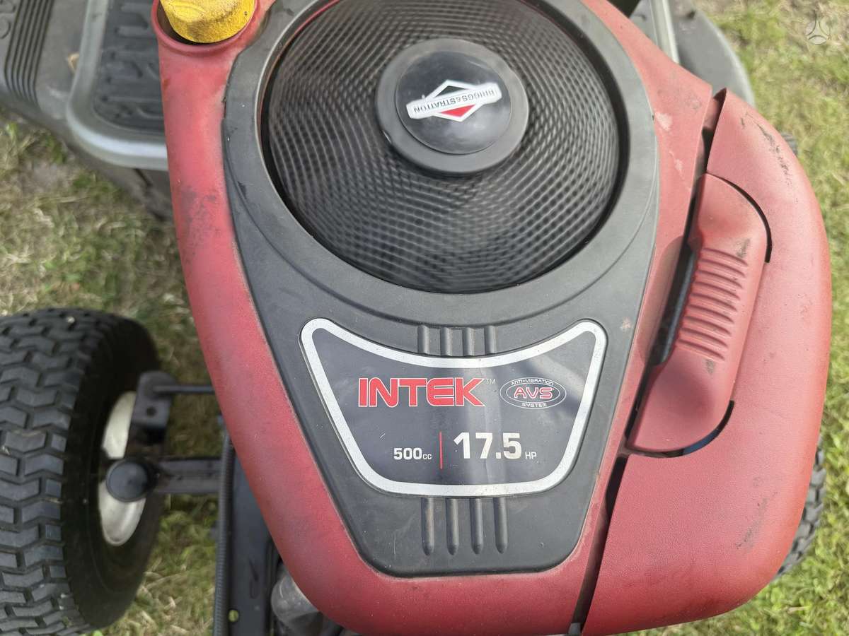 CRAFTSMAN LT2000, садовые тракторы
