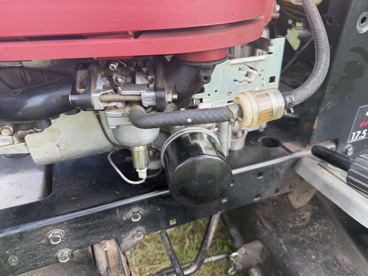 CRAFTSMAN LT2000, sodo traktoriai