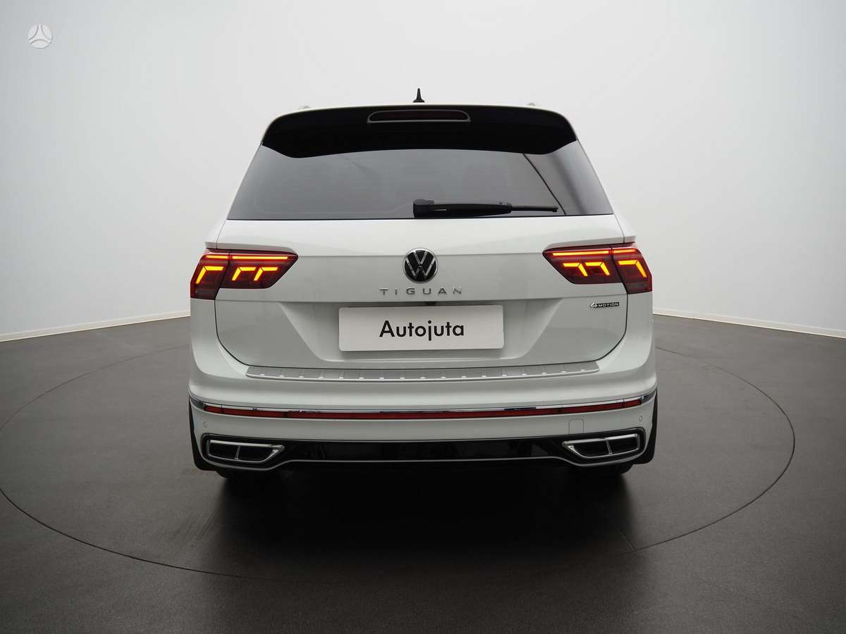 Volkswagen Tiguan - 5