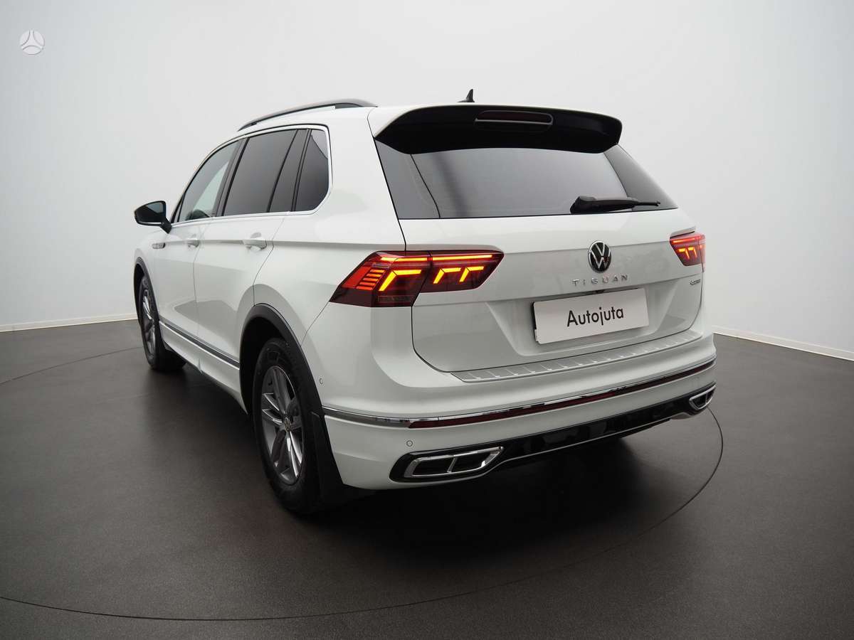 Volkswagen Tiguan - 6