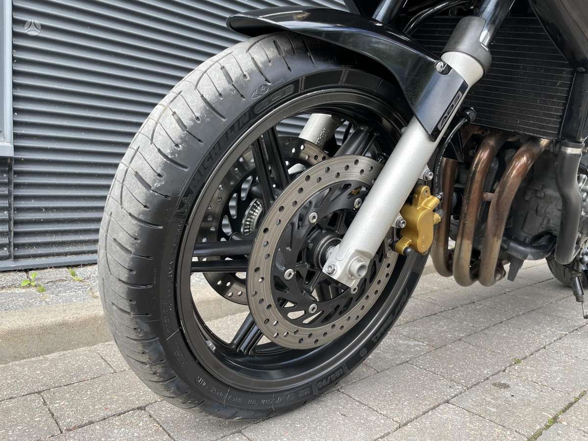Honda CBF 600cc, street / classic