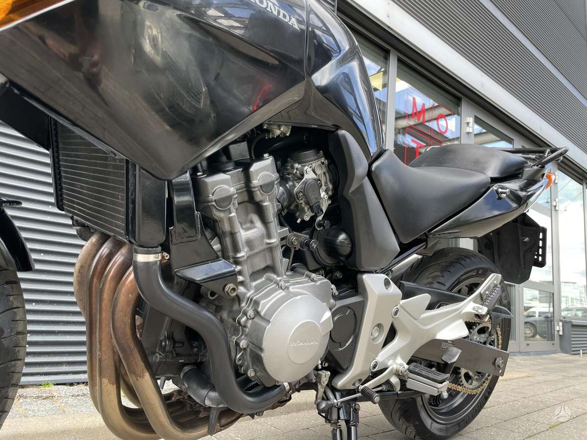 Honda CBF 600cc, street / classic
