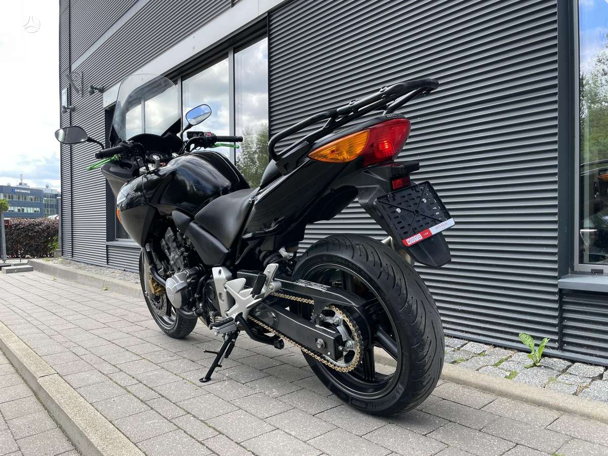 Honda CBF 600cc, street / classic