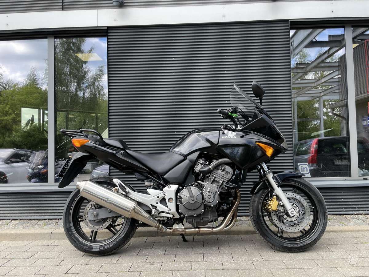 Honda CBF 600cc, street / classic