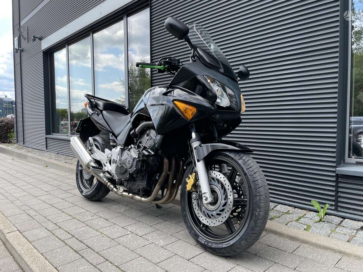 Honda CBF 600cc, street / classic