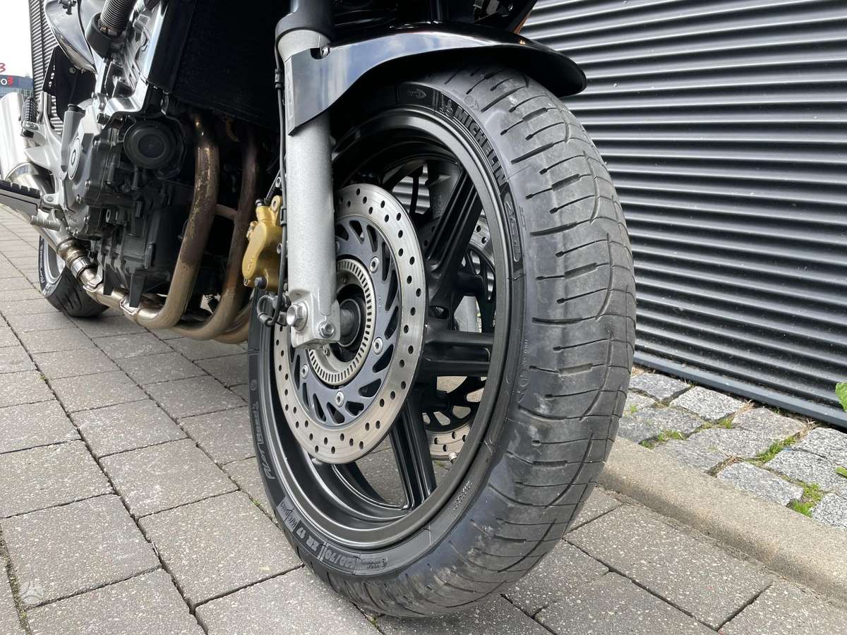 Honda CBF 600cc, street / classic