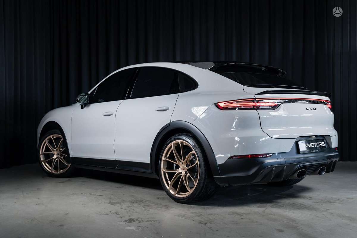 Porsche Cayenne Coupe - 6
