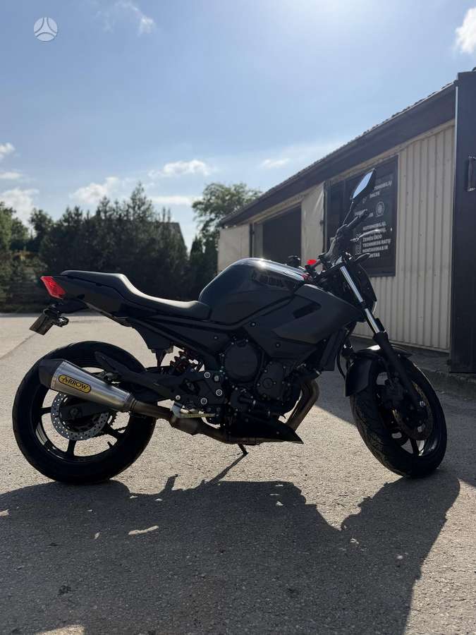 Yamaha XJ6 600cc, street / classic